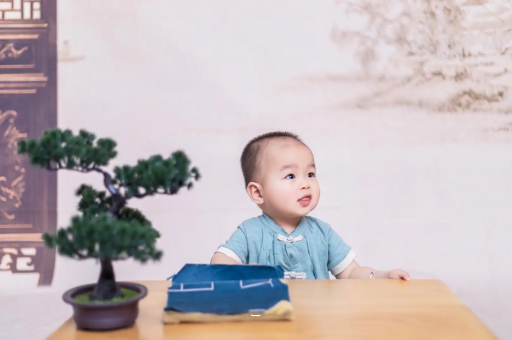 荆门三个月宝宝抬头不稳 荆门三个月宝宝抬头不稳